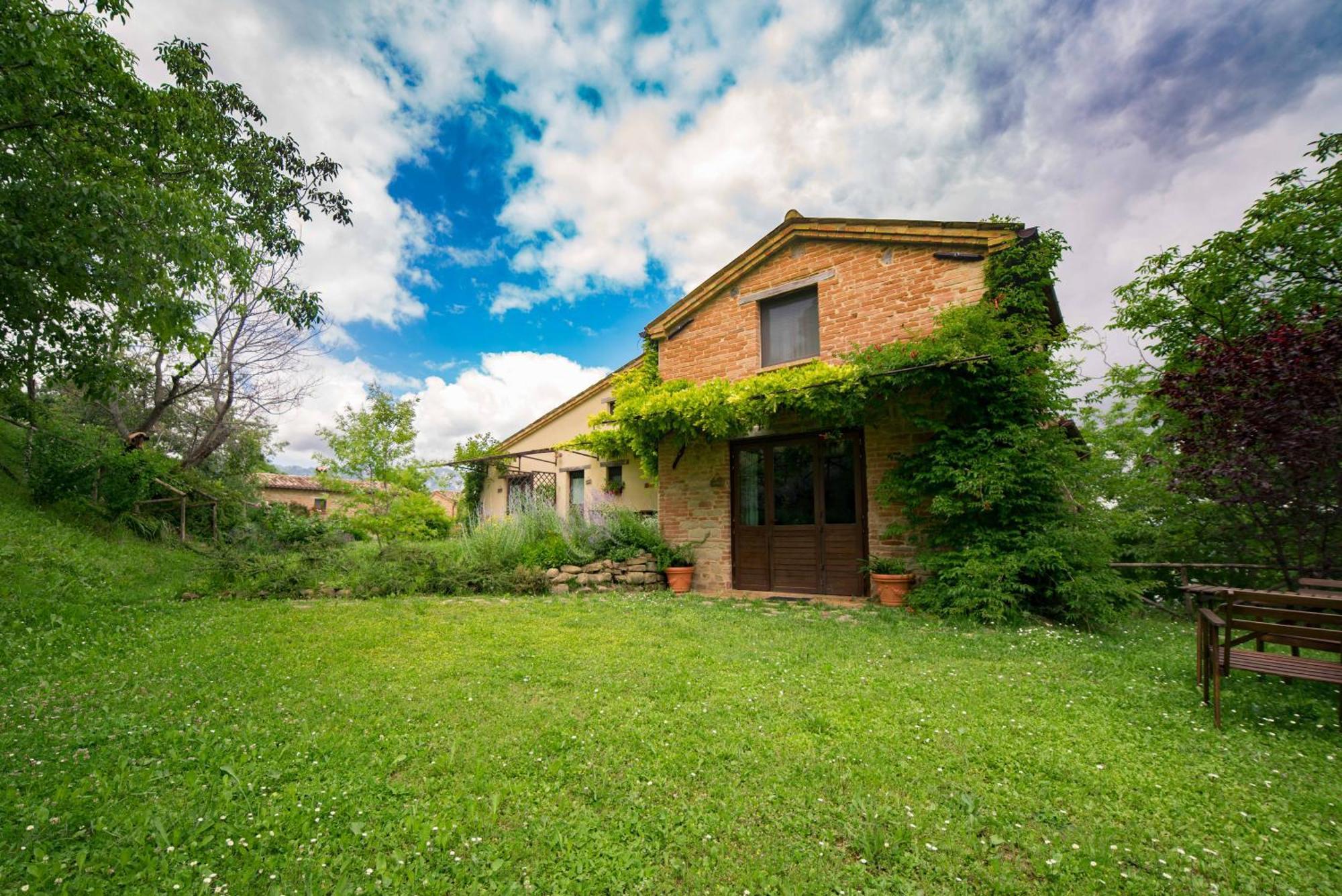 Agriturismo Serpanera Sarnano Esterno foto
